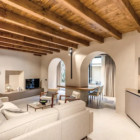 Apartman Seety Porta Romana Statue *