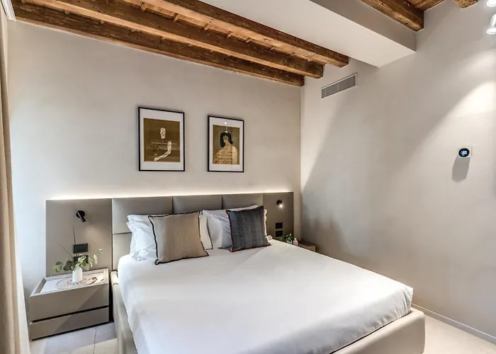 Apartman Seety Porta Romana Statue *